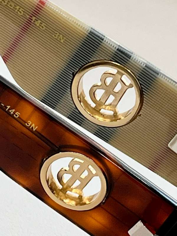 Picture of Burberry Sunglasses _SKUfw56609286fw